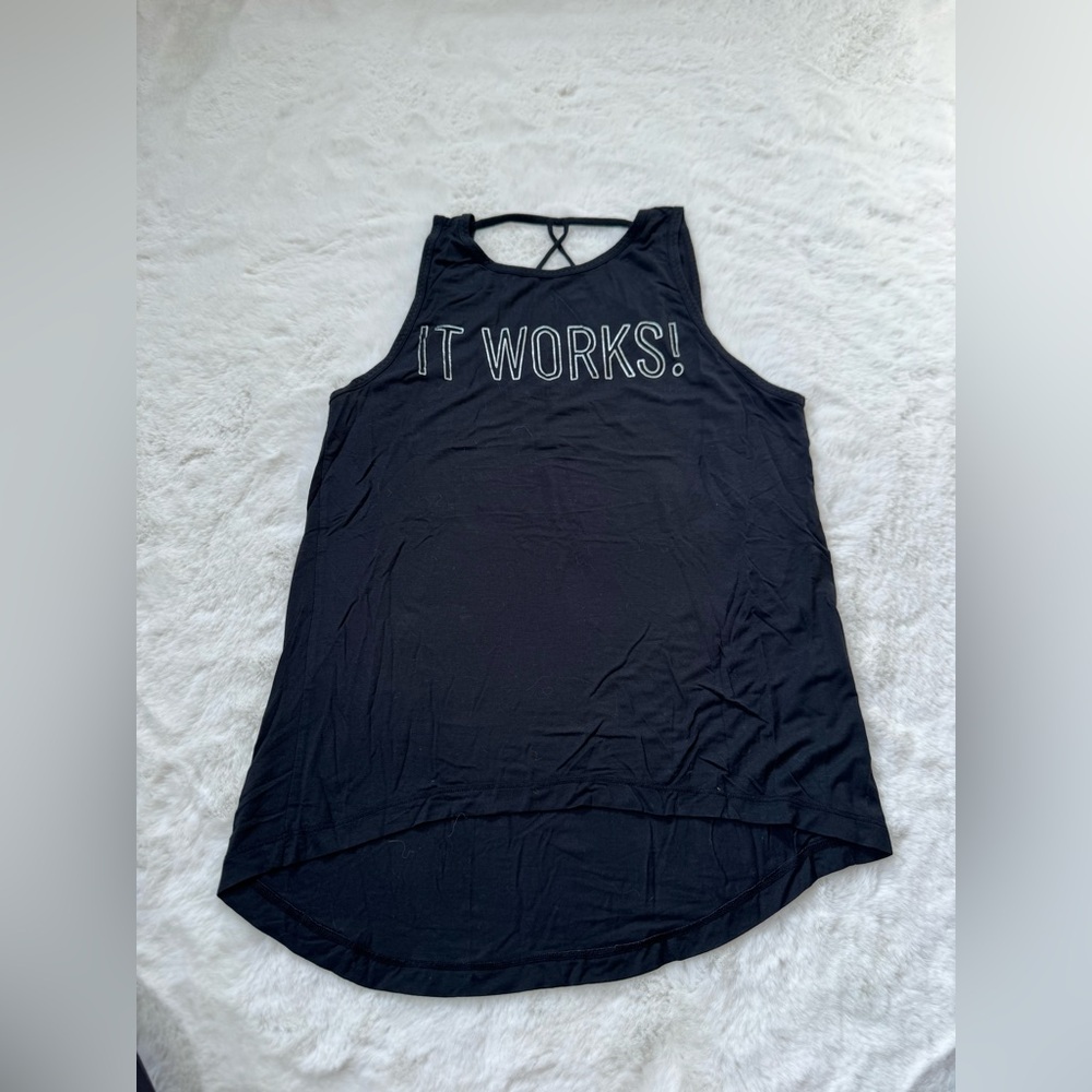 Itworks strappy back tank top